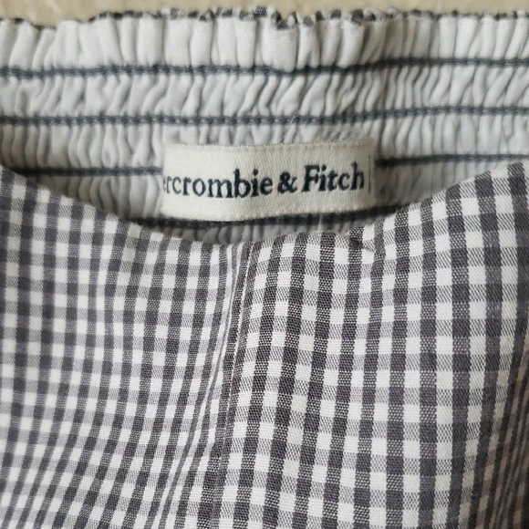 Abercrombie & Fitch Black and White Checkered Blouse - Picture 2 of 5